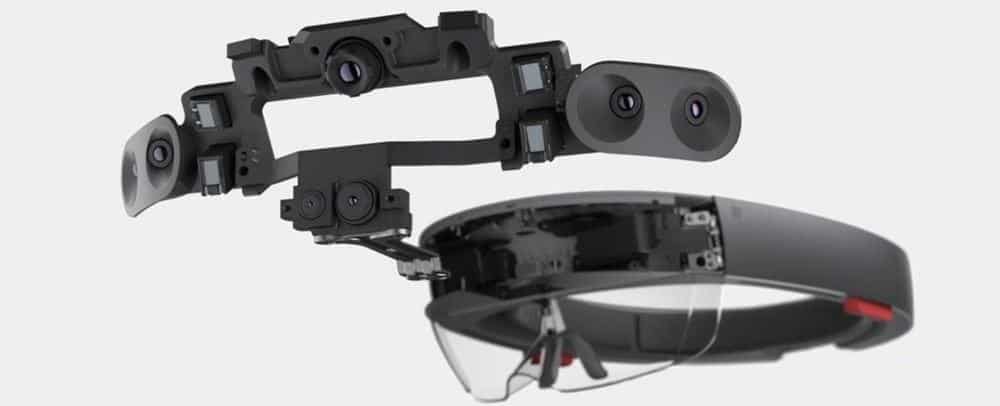 Microsofts använder dyr Hololensteknik i billigare VR-headset