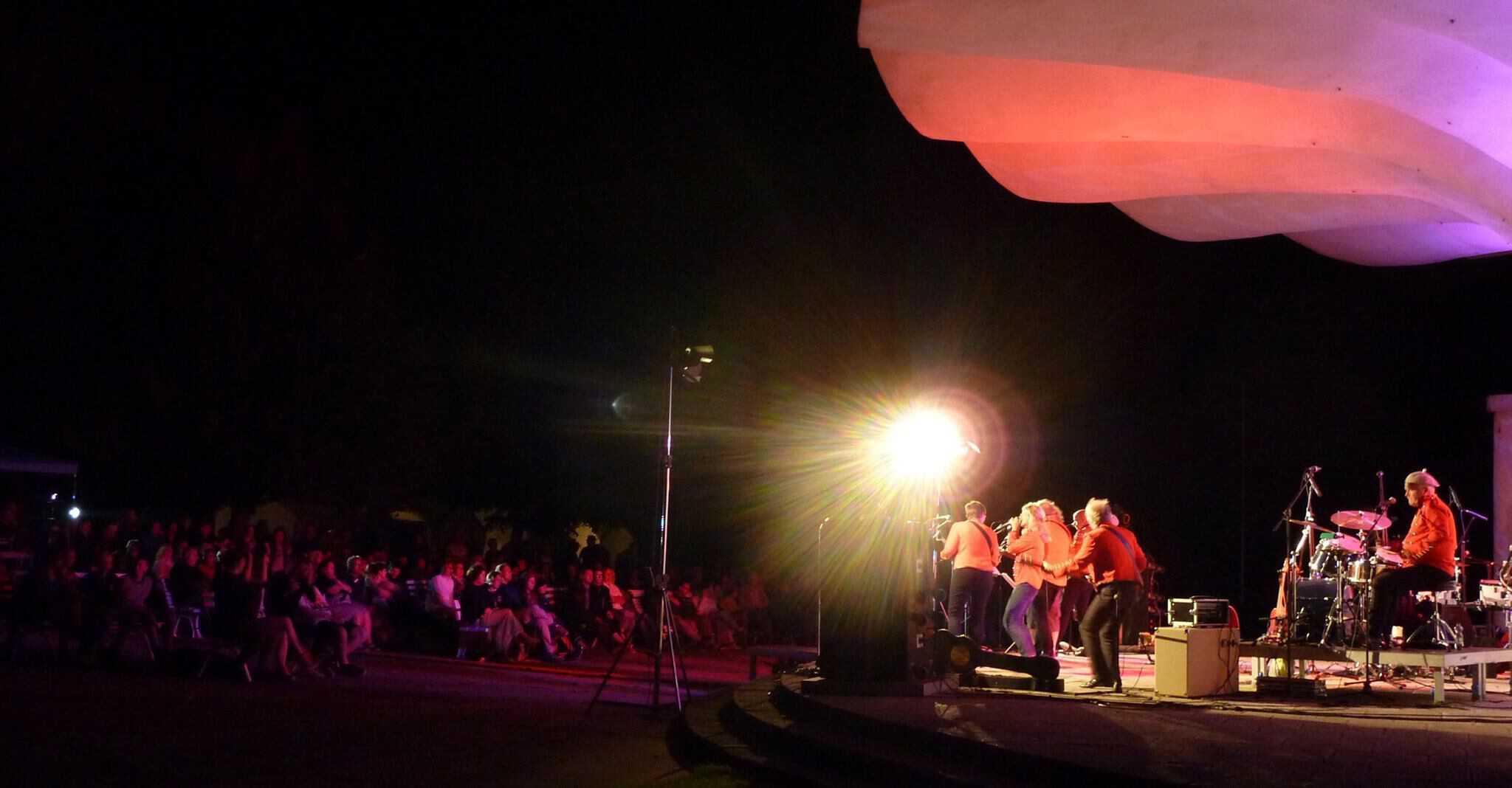 Trellebelle Ukulele Orchestra